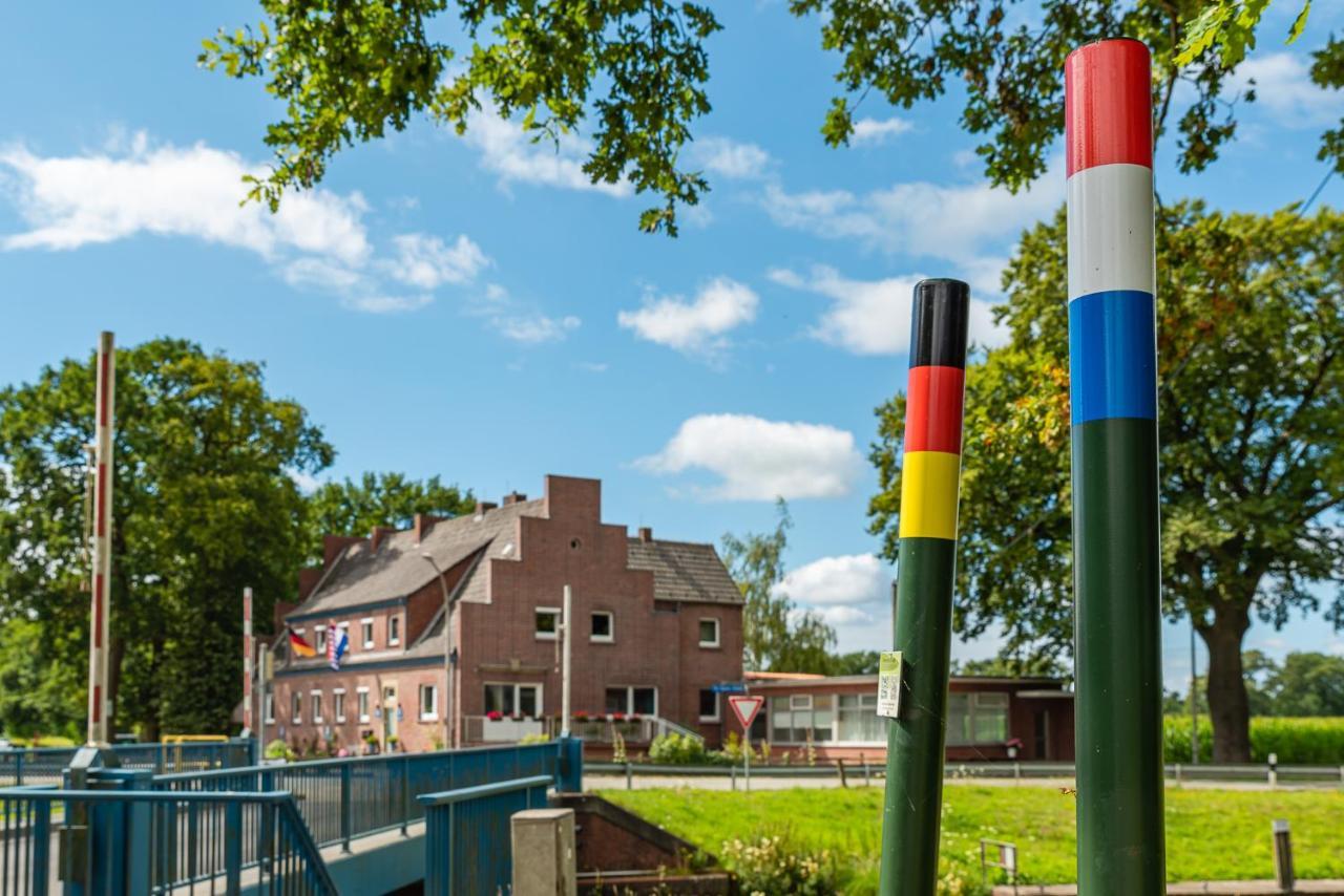Zollhoes Zoek De Grens Op! Barenfleer Exterior foto